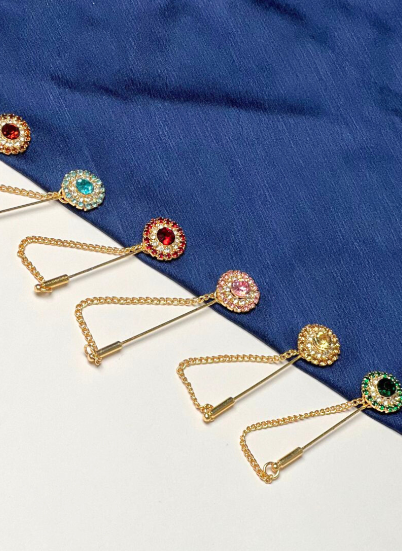 Multi Color Stone Golden Chain Pins Hijabulhareem