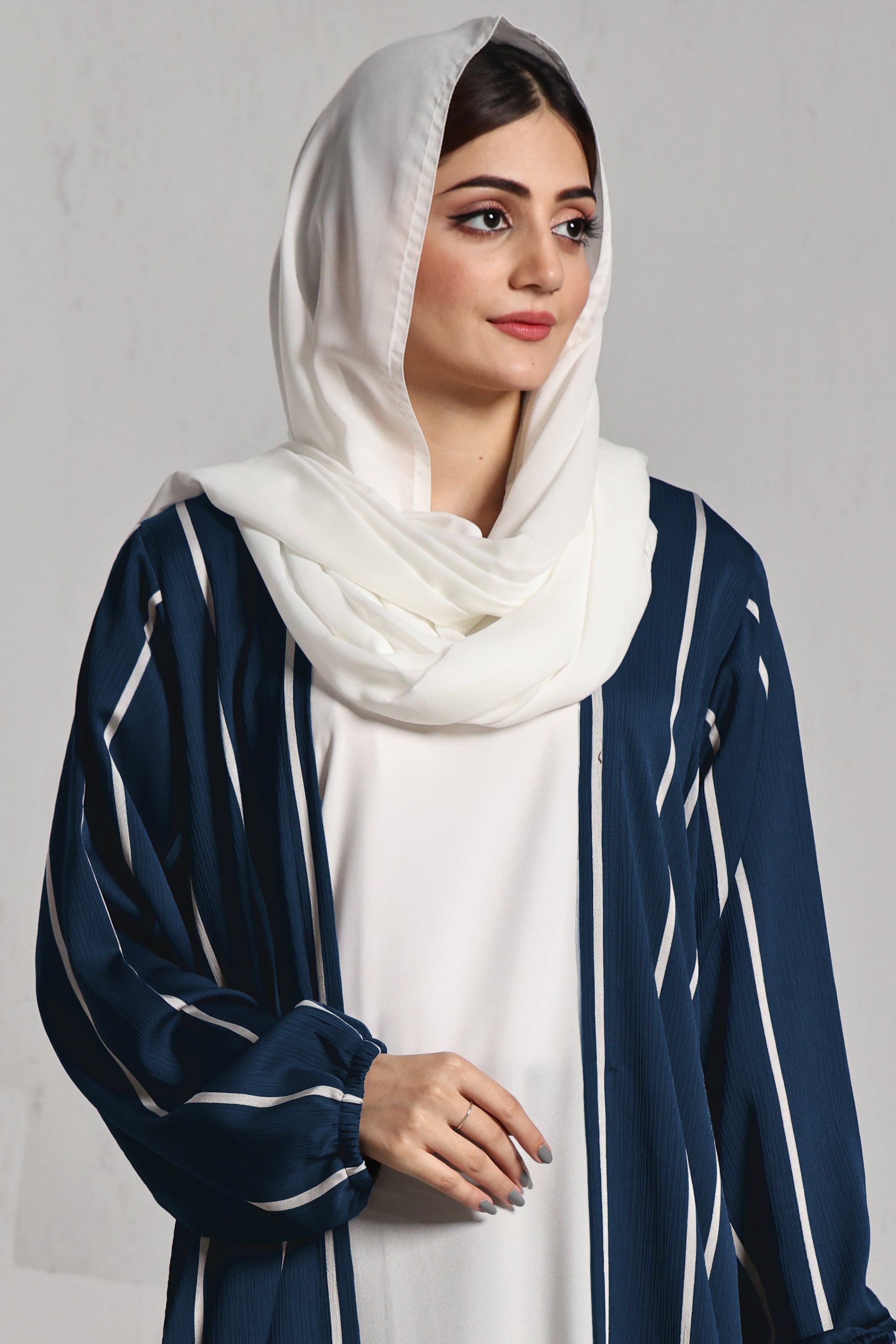 Front Close Double Breast Zoom Fabric Zinc Abaya (0122-P-712)