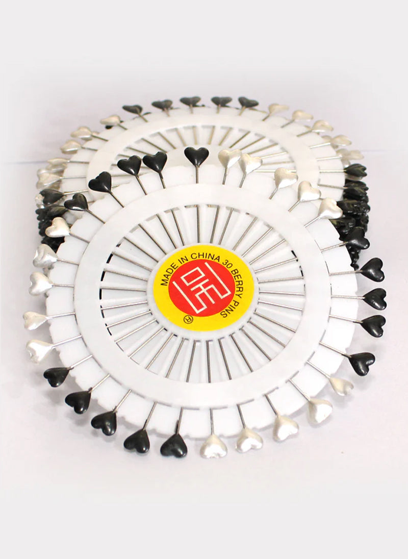 Ring Pins Big 30 Pcs Pkt Black & White Heart Shaped Hijabulhareem