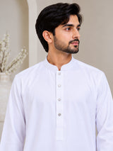 Men's White jubba thobe - collar and button detail