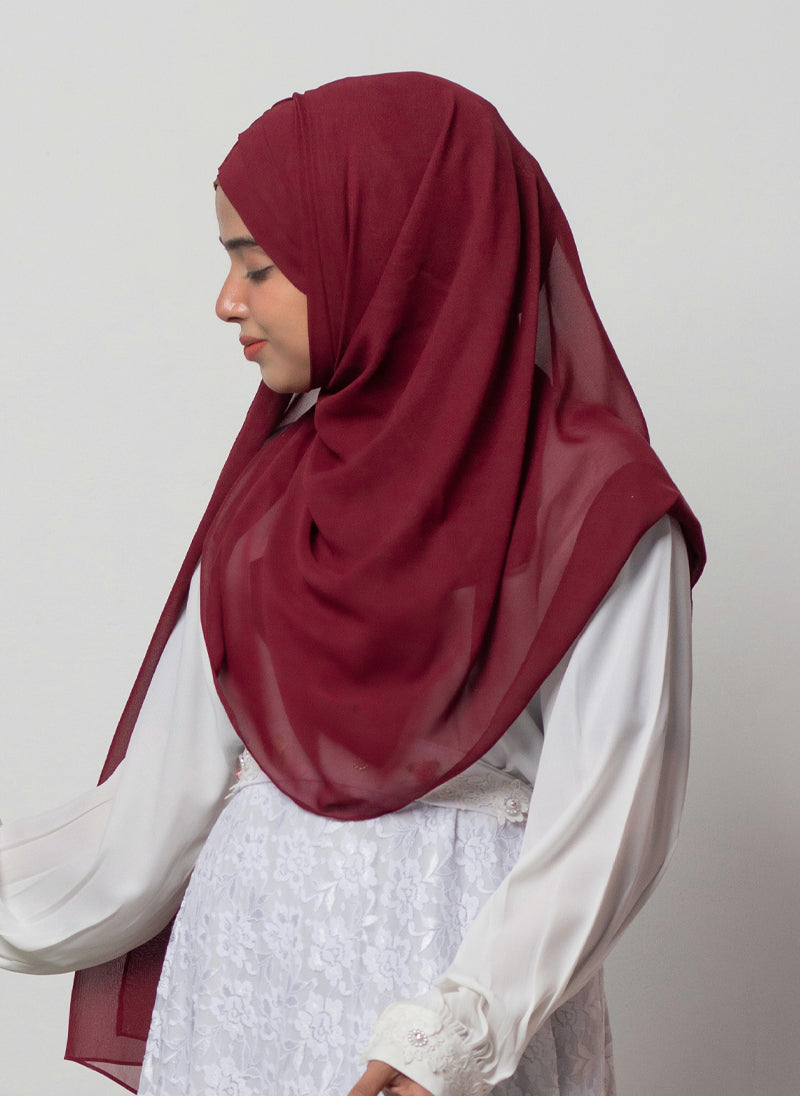 Zainab Hijab maroon
